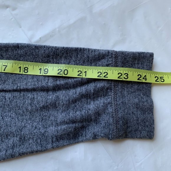 J. Crew T Shirt Mens Large Gray Long Sleeve Crew Neck Classic‎ Cotton Casual - Picture 11 of 11